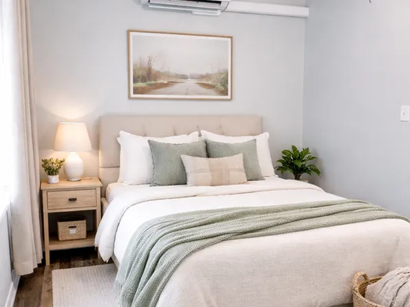 2741 Kensington Ave #2F, Philadelphia, PA 19134