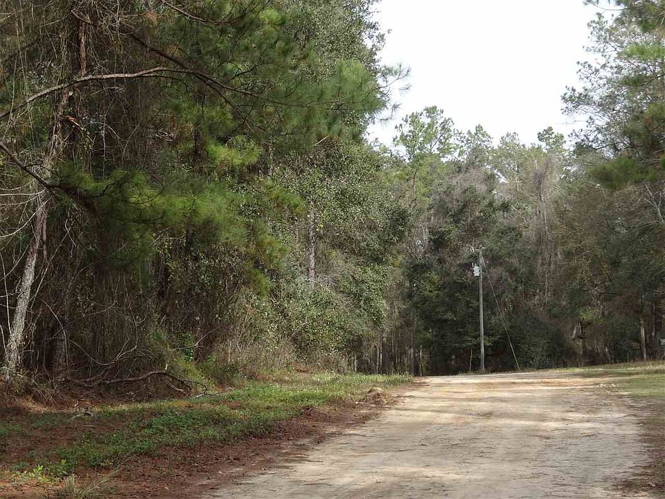 1st image of E 6th Way