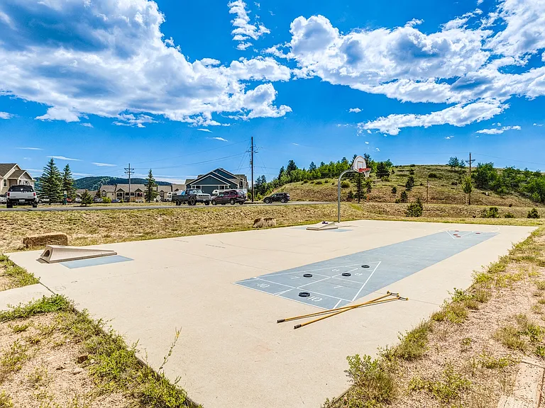 Gold Mountain Village — Photo 23