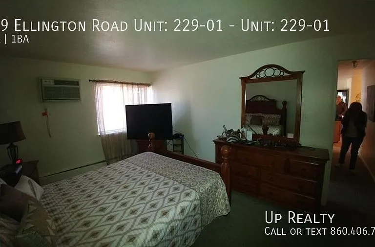 229 Ellington Rd #1 — Photo 65