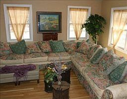 4th image of 5 Mary Ann Ln