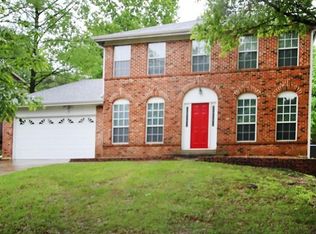 2352 Westclub Terrace Ct, Ballwin, MO