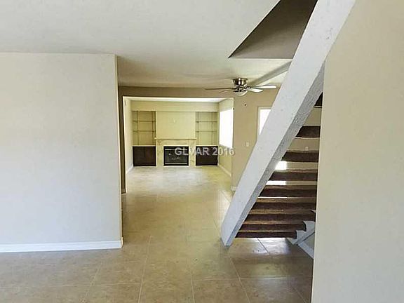 3rd image of 3373 Clandara Ave