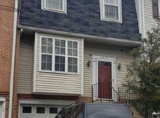 8577 Enochs Dr, Lorton, VA 22079