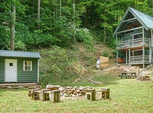 1083 Big Creek Rd, Marshall, NC 28753