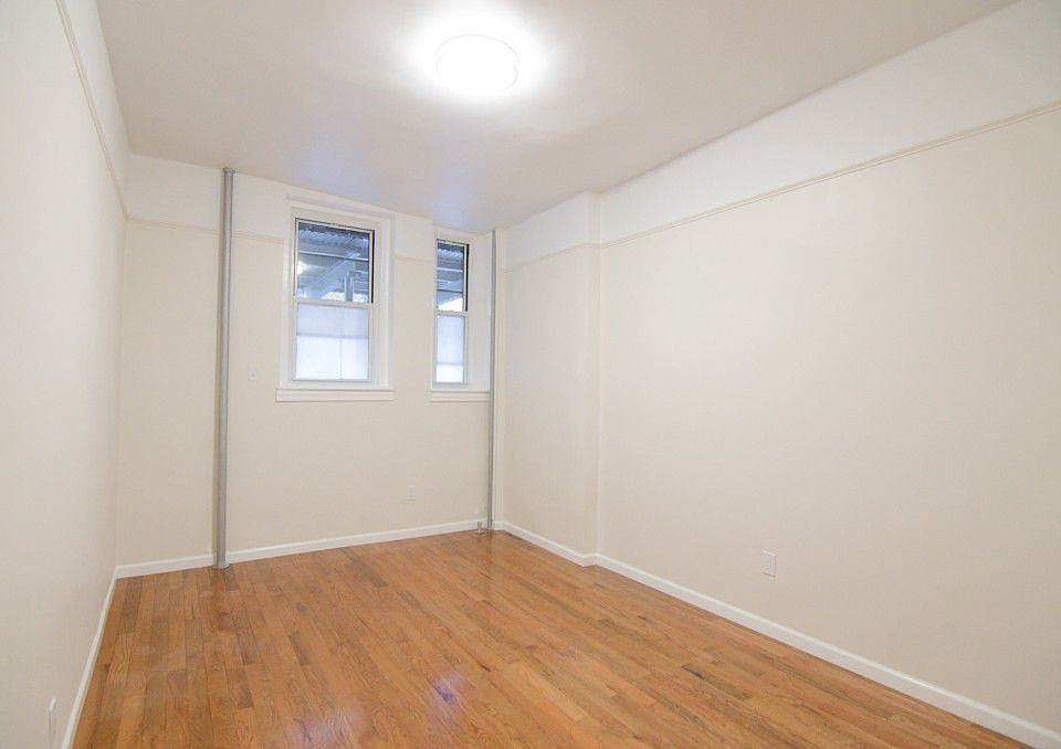 2nd image of 4145 52nd St APT 1C