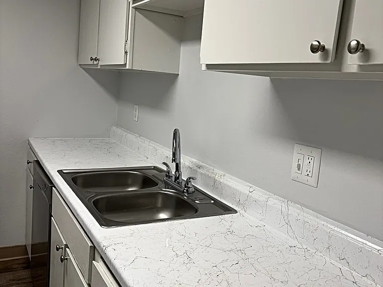 View Ridge Park Villa — Photo 2