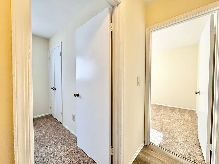 609 Tipperary Dr — Photo 12