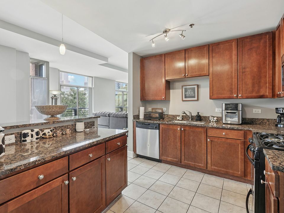 Modern Kitchen with Granite Countertops