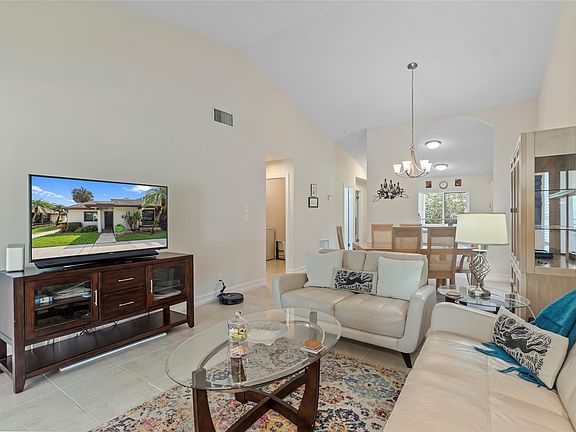 3rd image of 3218 Carambola Circle #3218