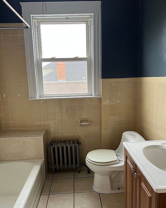 1st image of 84 Basswood Ave Fl 2nd