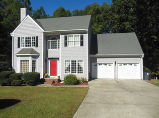 809 Oakhall Dr, Holly Springs, NC 27540