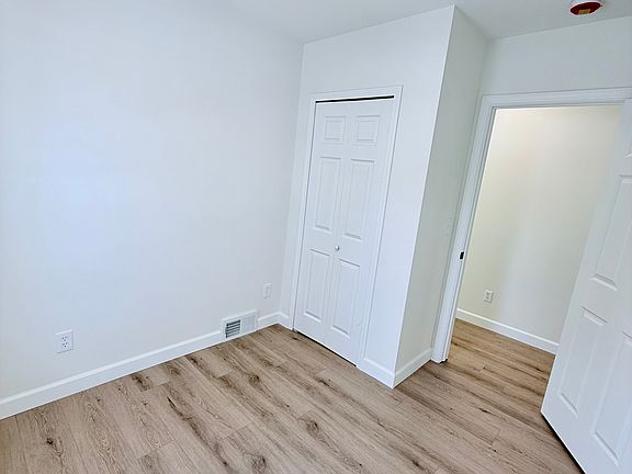 4th image of 1467 Frost Ave E Unit A