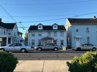 426 E Queen St, Chambersburg, PA 17201