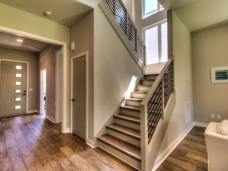 2nd image of 2608 Millie Lane
