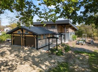 848 Storytown Rd, Brooklyn, WI 53521