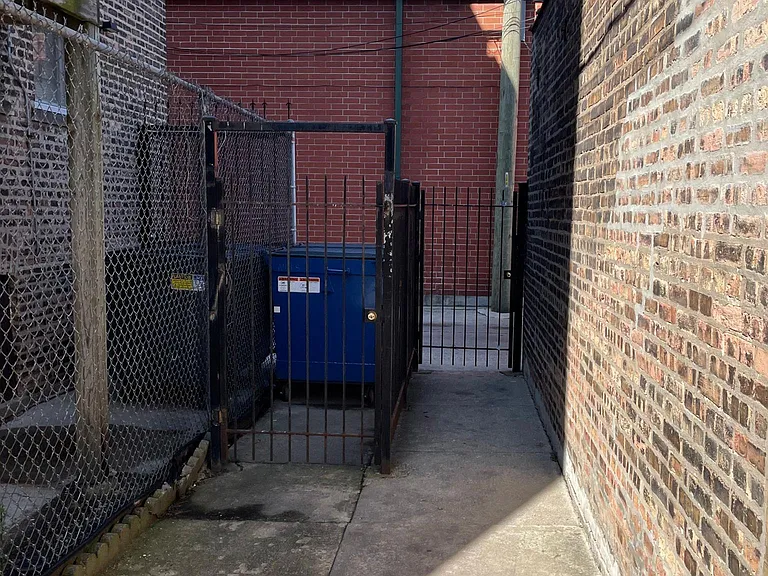 8350 S Maryland Ave #1 — Photo 9