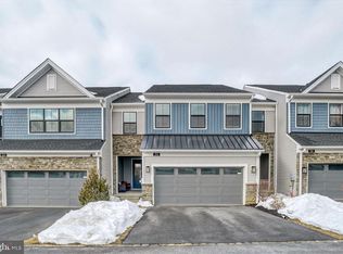 214 Iris Ln, Chester Springs, PA 19425