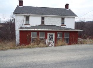 1777 Grange Rd, Charleroi, PA 15022