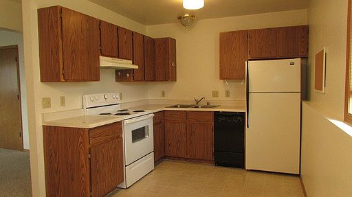 5th image of 2312 Livingston Ave APT 2