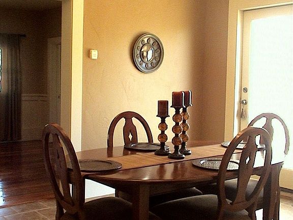 14x12 Dining room - door leads to deck