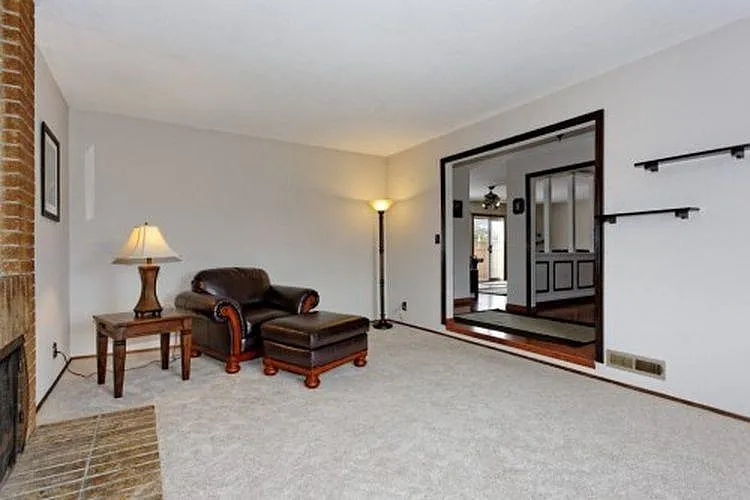 4781 Hershey Ct — Photo 5