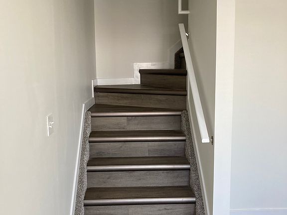 2nd image of 8401 Southfort Blvd #512