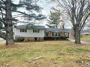 320 Green Ln, Blountville, TN 37617