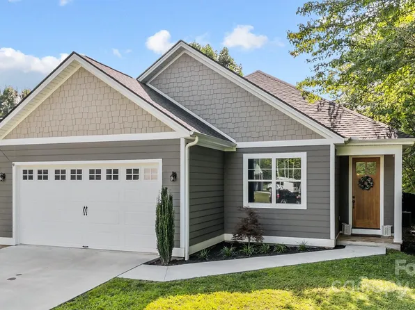 182 Plato Pl, Etowah, NC 28729