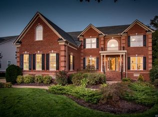 6001 Red Setter Ln, Moseley, VA 23120