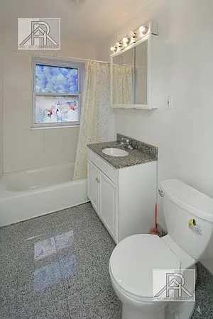 36 Gardner St #4 — Photo 7