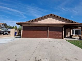 825 S Brampton Ave, Rialto, CA 92376