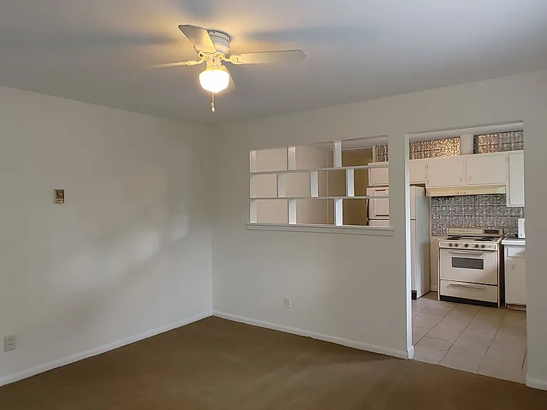 929B Fortwood St — Photo 15