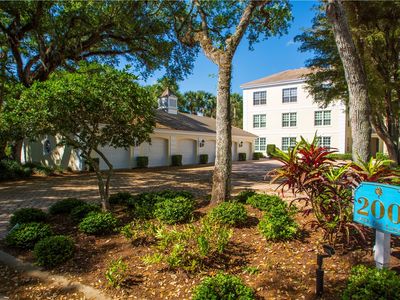 200 Sable Oak Ln APT 203, Indian River Shores, FL, 32963