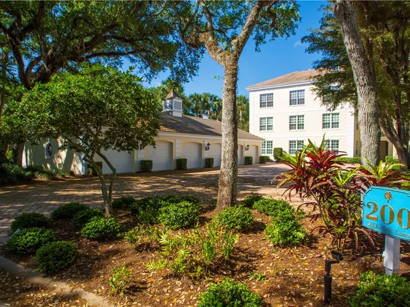 200 Sable Oak Ln APT 203, Indian River Shores, FL 32963