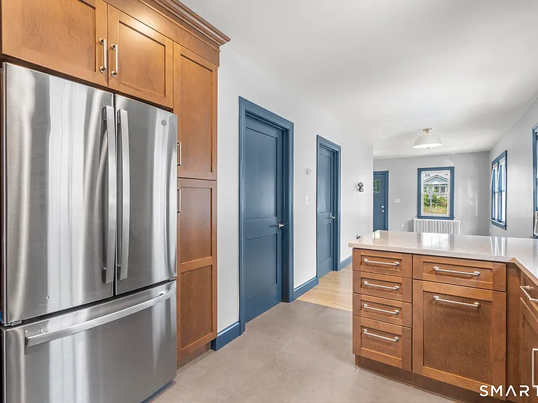 16 Saint Charles Ave — Photo 8