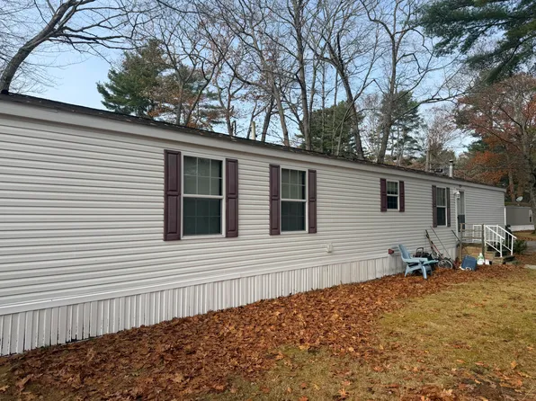 15 Candy Lane, Brunswick, ME 04011