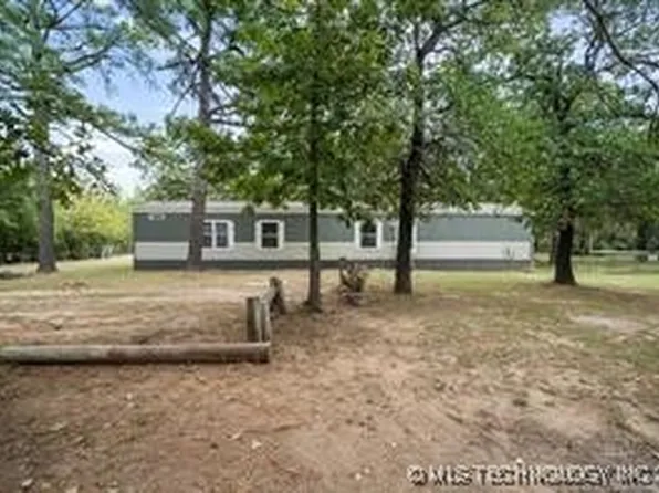 2350 N 255th Rd, Mounds, OK 74047