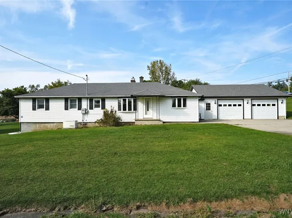 517 Factory Rd, Strykersville, NY 14145
