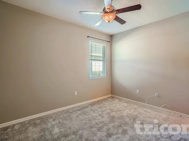 10514 Medford Lake Dr — Photo 13