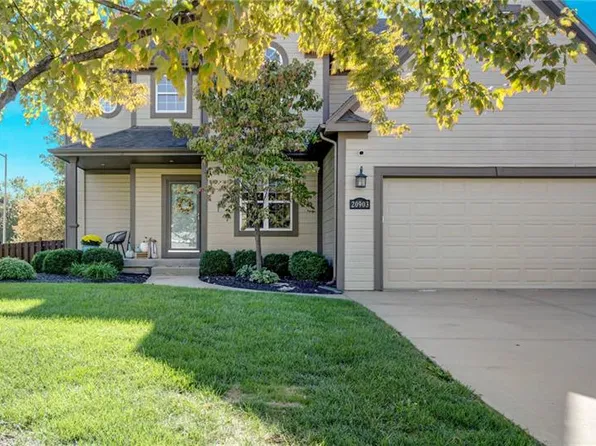 20903 W 116th Ter, Olathe, KS 66061