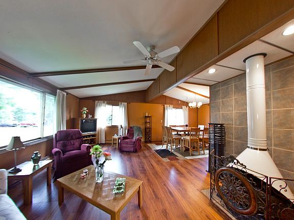 5th image of 3006 Heron Ave