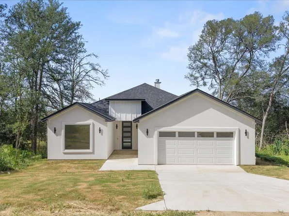 248 Kaukonahua Ln, Bastrop, TX 78602