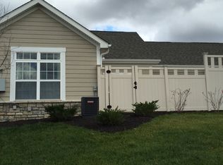 4720 Cobblestone Dr, Tipp City, OH