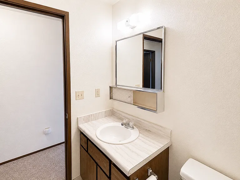 1704 Antoine Ave — Photo 8