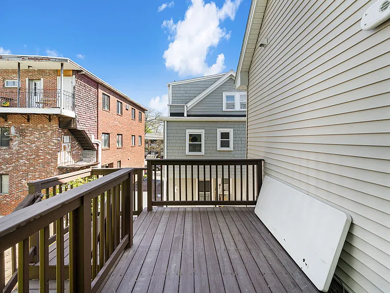 38 Fenwick St #38 — Photo 23