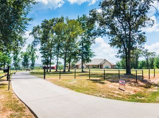 72 Old Chapel, Dodge, TX 77334