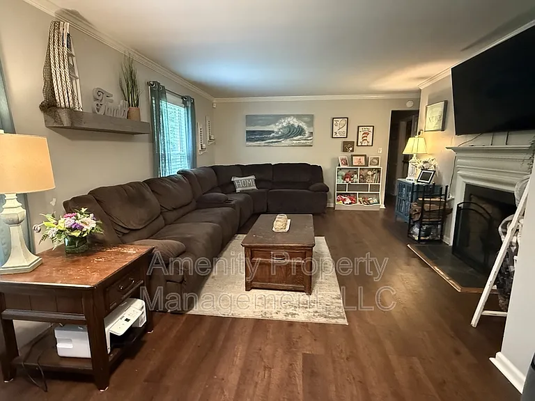 35 Curtis Dr — Photo 22