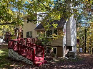 138 Rim Rd, East Stroudsburg, PA 18302