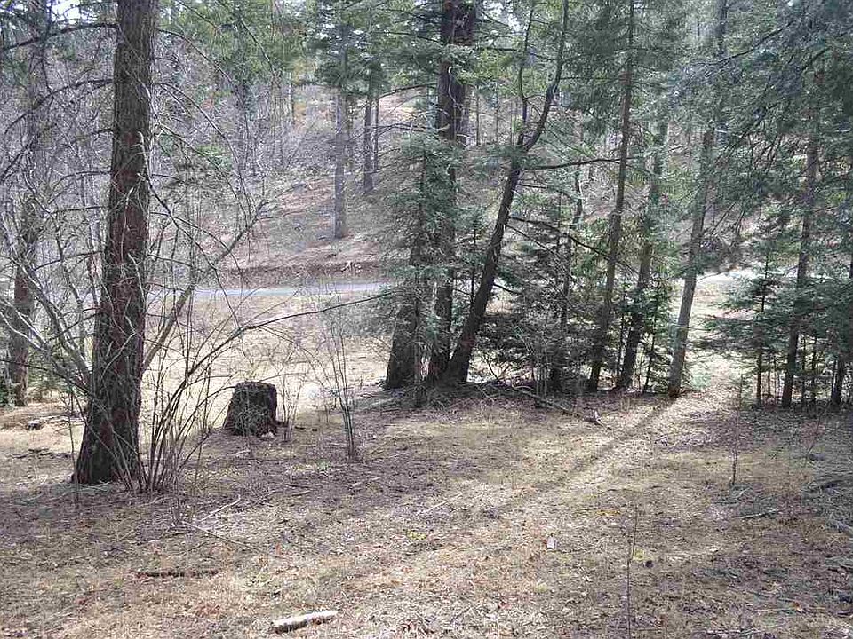 1st image of 905 Woodlands Way